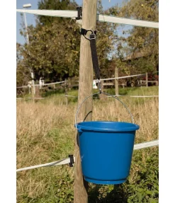 Outlet Porte-seau réglable Équipement Pour Le Box|Seaux & Mangeoires