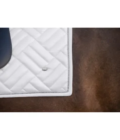 Discount Tapis de selle Brillant Tapis De Selle & Chabraques